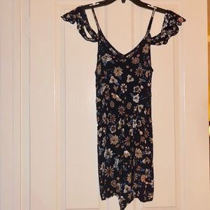 Floral romper with off the the sleeves